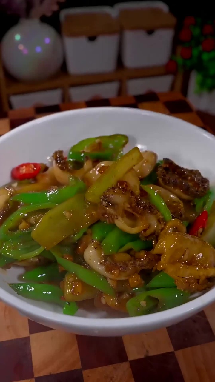 鲍鱼这样炒着吃香辣下饭,太好吃了