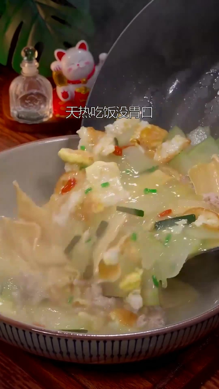 天热吃饭没胃口,你一定要试试这个冬瓜腐竹汤,做法简单大人小孩都爱喝