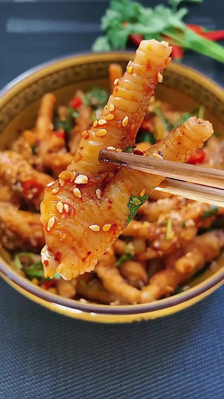 凉拌香辣鸡爪，超级过瘾……好吃到停不下来