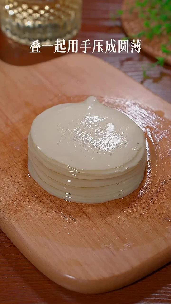 揭秘京酱肉丝的秘制方法,这道菜竟比烤鸭更美味!