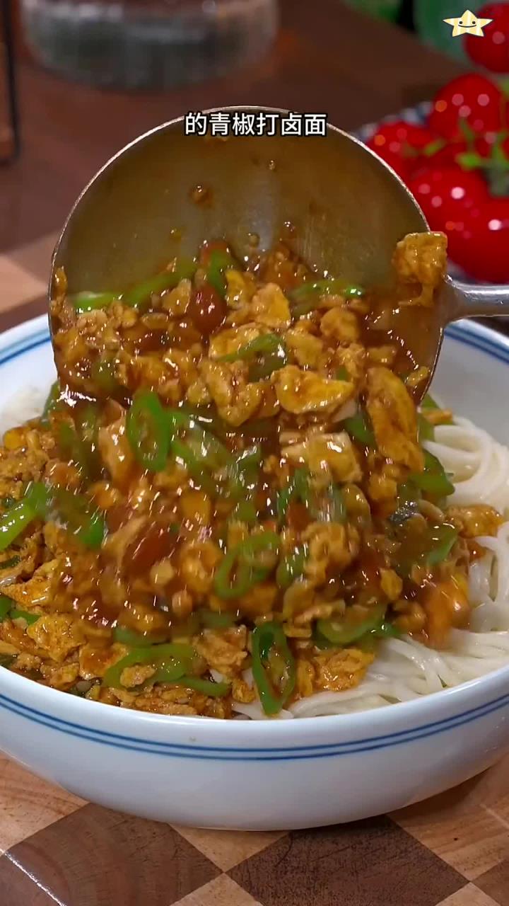 忙碌一天回家不想做饭,试试这道两分钟搞定的美味酱香菜!