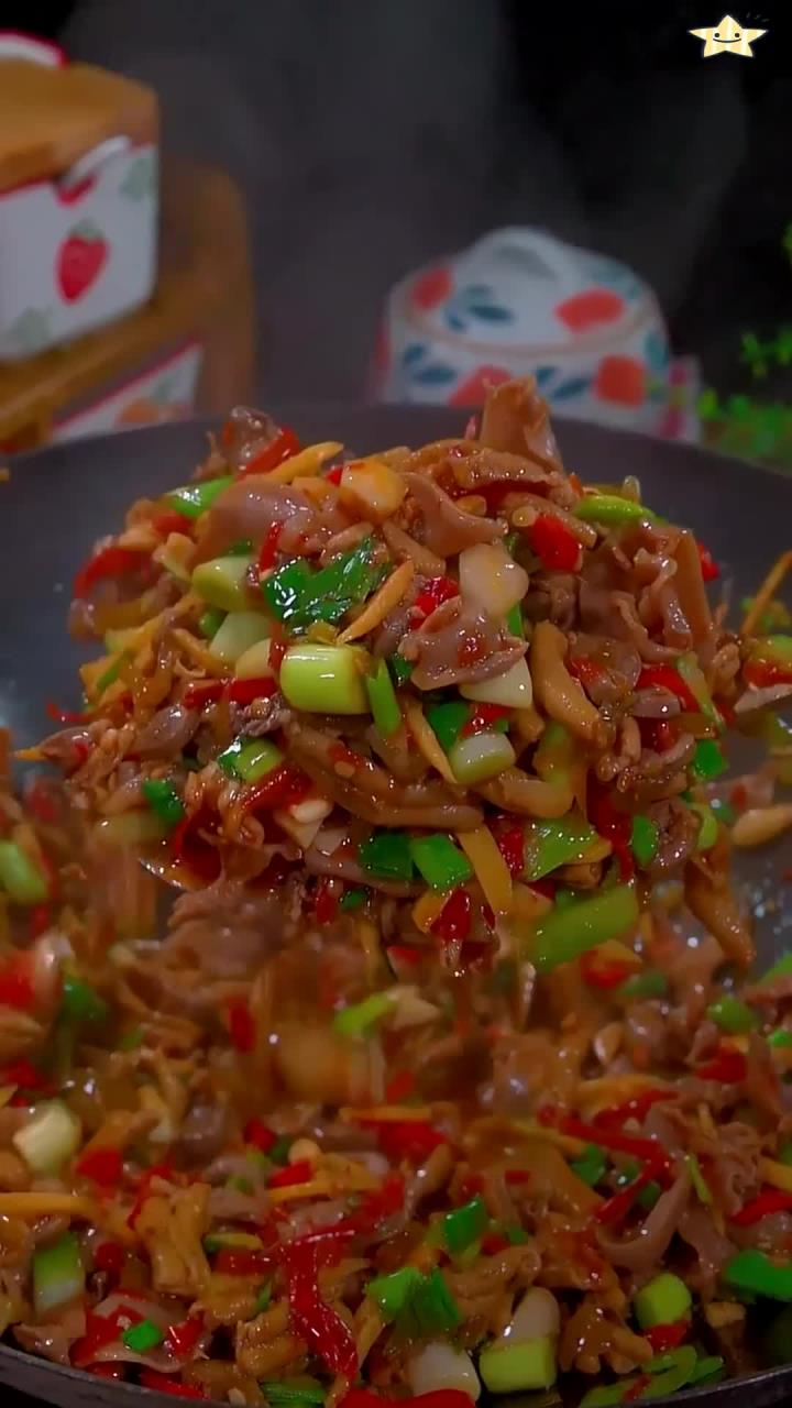 酸酸辣辣的美味,让人无法拒绝,搭配米饭更棒!