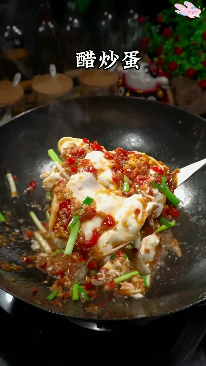 这个做法简单的醋炒蛋强烈推荐你们去试试,你们可以没来过长沙,但是不能没吃过我们长