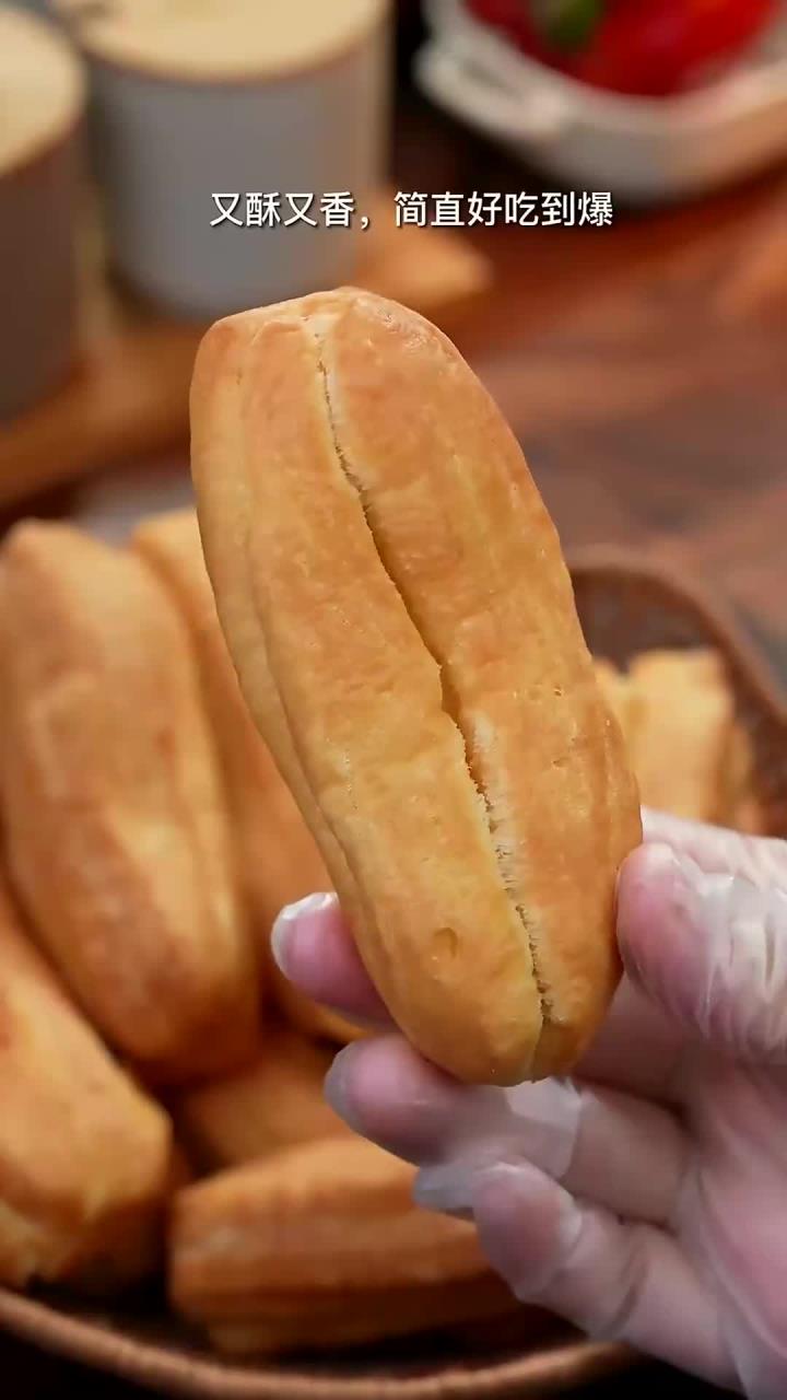 万万没想到空气炸锅还能做油条,又香又脆,学会了从此小油条自由