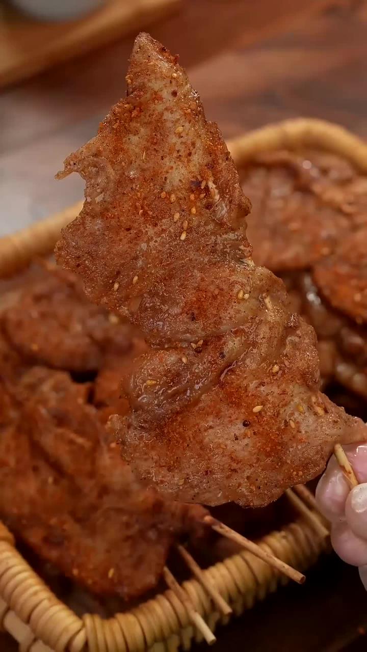 挑战不用油炸也能做里脊肉串,学会了从此里脊肉串自由
