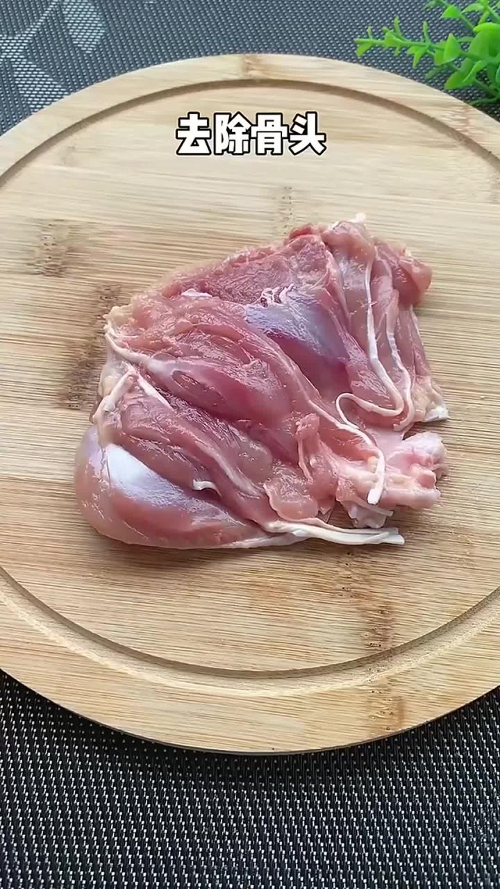 店里的招牌料理奥尔良鸡腿饭,好吃到哭~