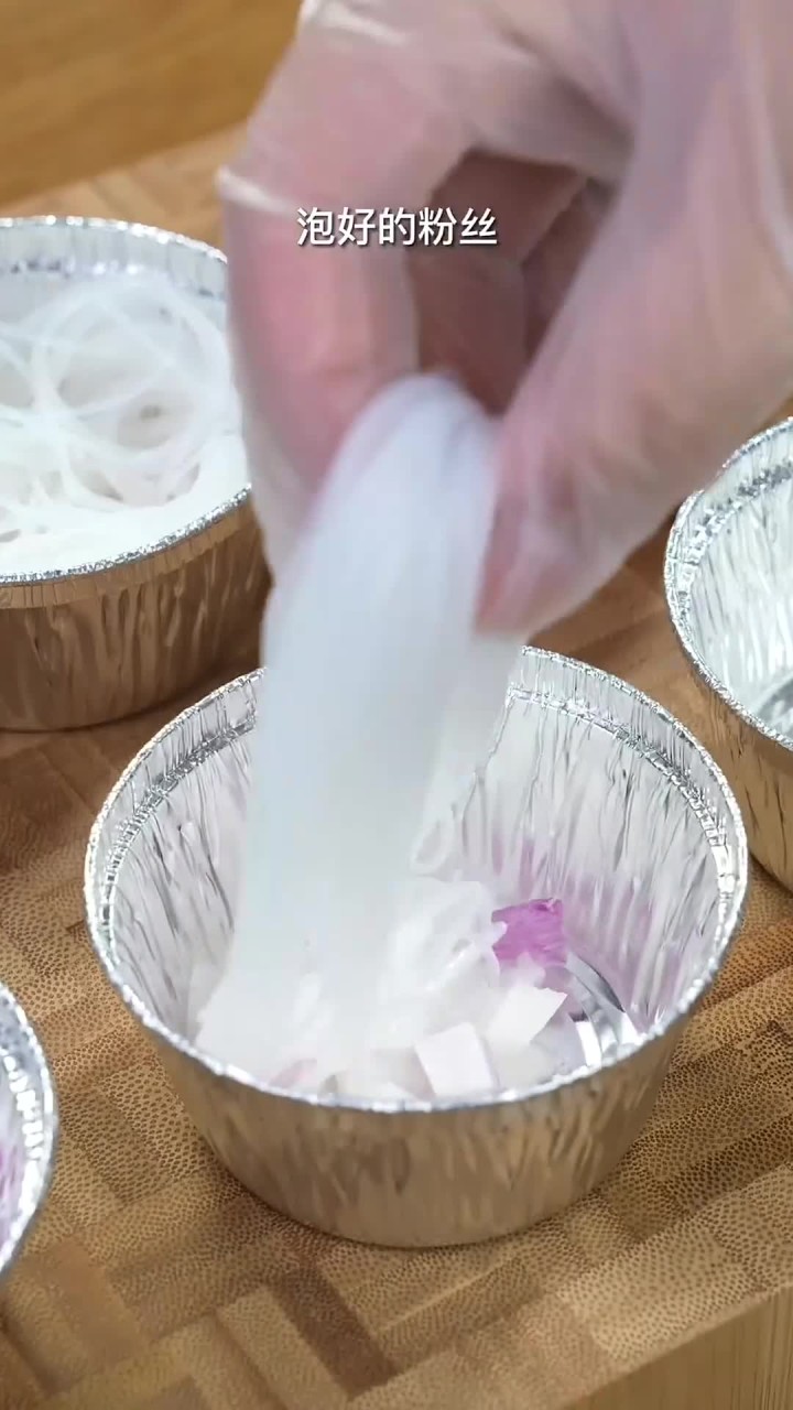 下班2分钟轻松搞定蒜蓉粉丝虾,一口下去麻辣鲜虾,好吃到爆