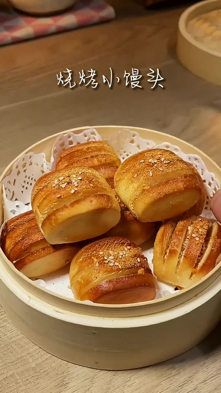馒头你们都怎么做呀！馋了好久的烧烤小馒头，用空气炸锅烤馒头太棒了！嘎嘣脆太好吃了