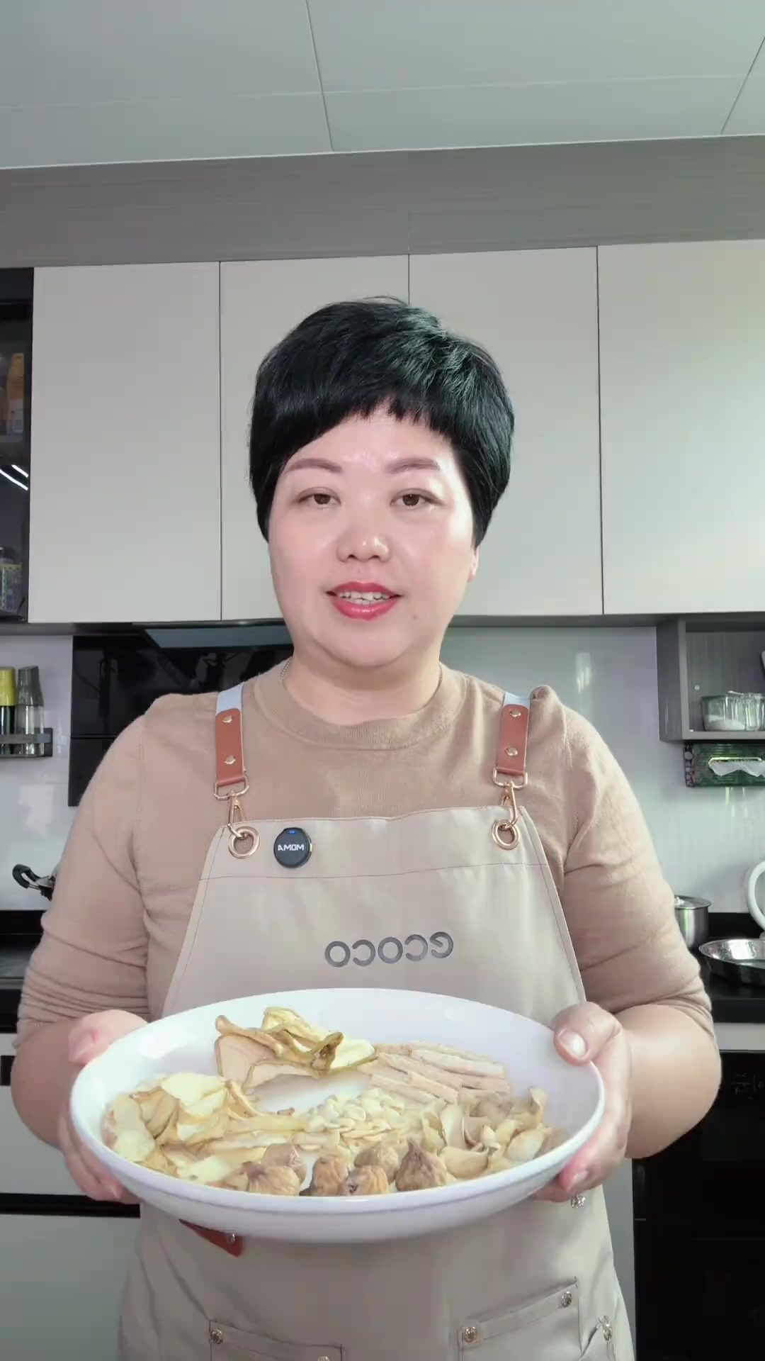 天气干燥，这个玉竹沙参汤可以多煲来喝