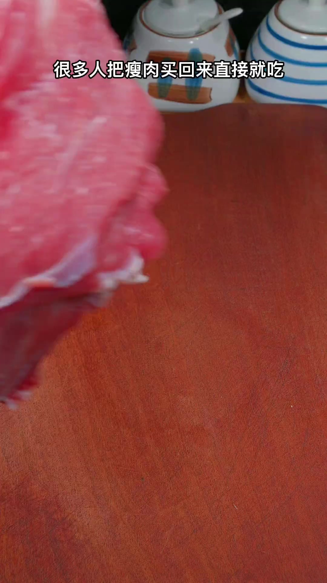 烤肉串的做法,鲜香肉嫩,过年的时候做起来吧