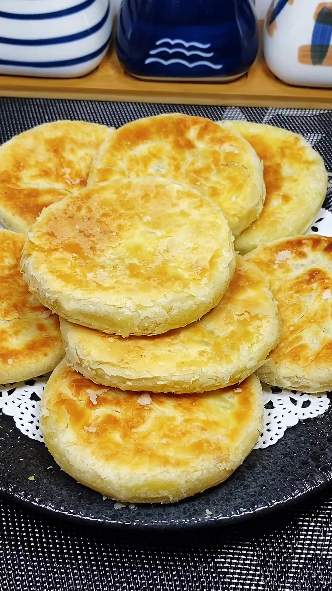 糖酥饼的做法,香甜酥脆吃一口直掉渣呢