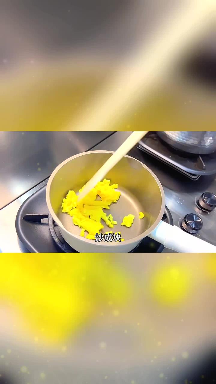 减脂期也能吃的番茄鸡蛋牛肉乌冬面简单营养又好吃做法很简单
