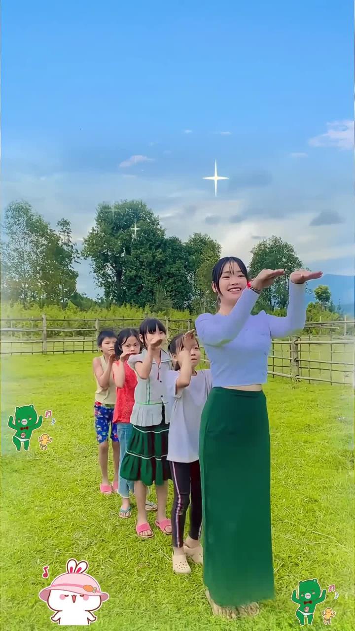 《公鸡舞》小鸡小鸡咯咯哒