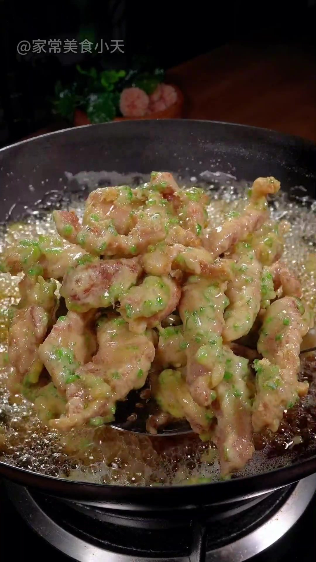 小酥肉像我这样做,又香又脆,做法还特别简单