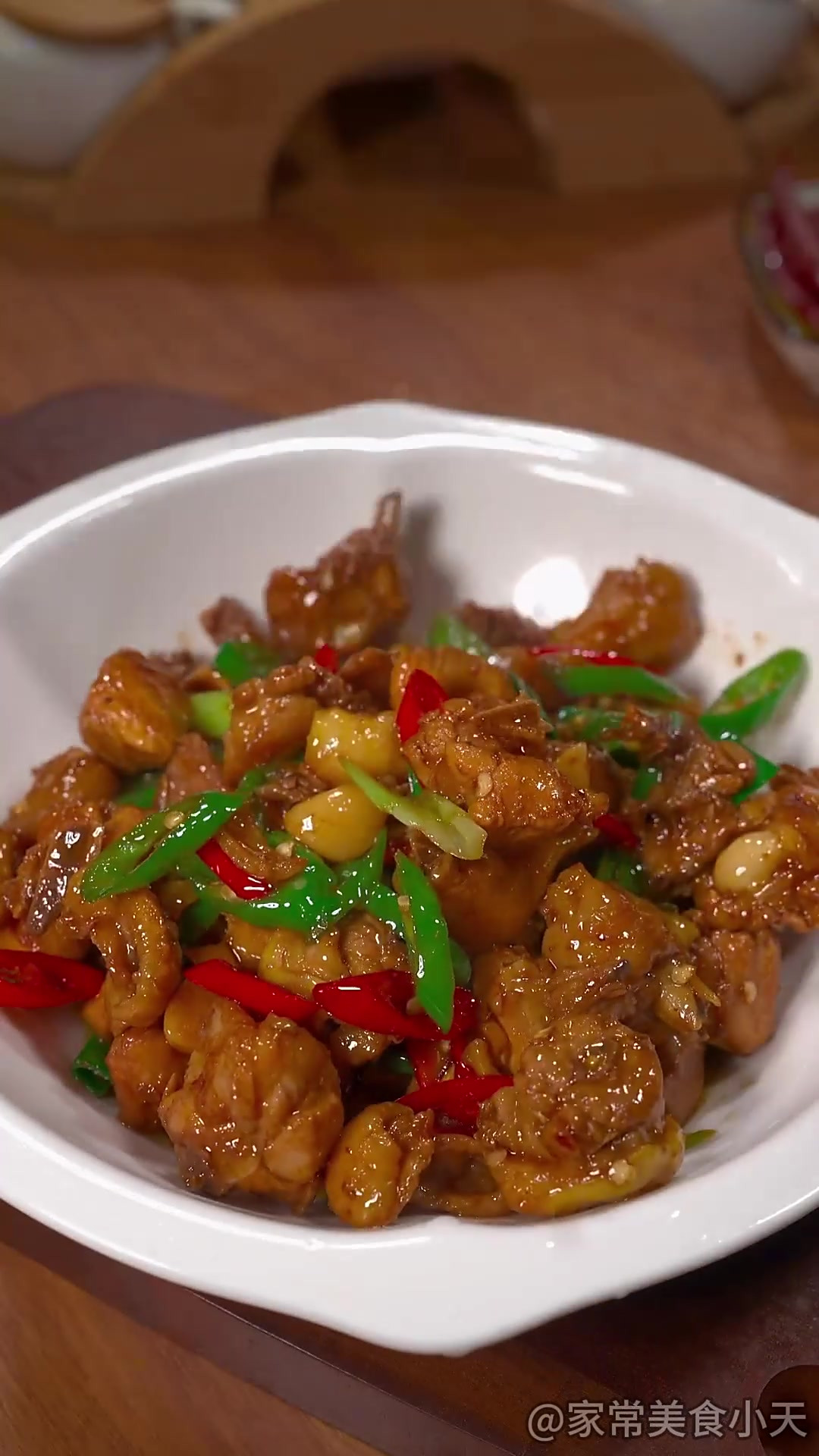 小炒鸡块像我这样做,香辣入味不柴也不腥!特别好吃