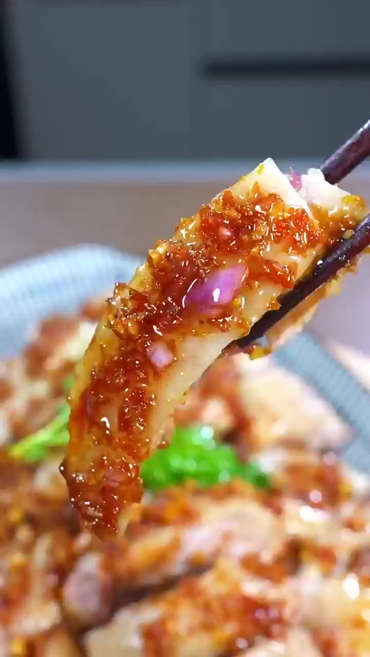 广东人从小吃到老的沙姜葱油鸡,秘诀全在这里!