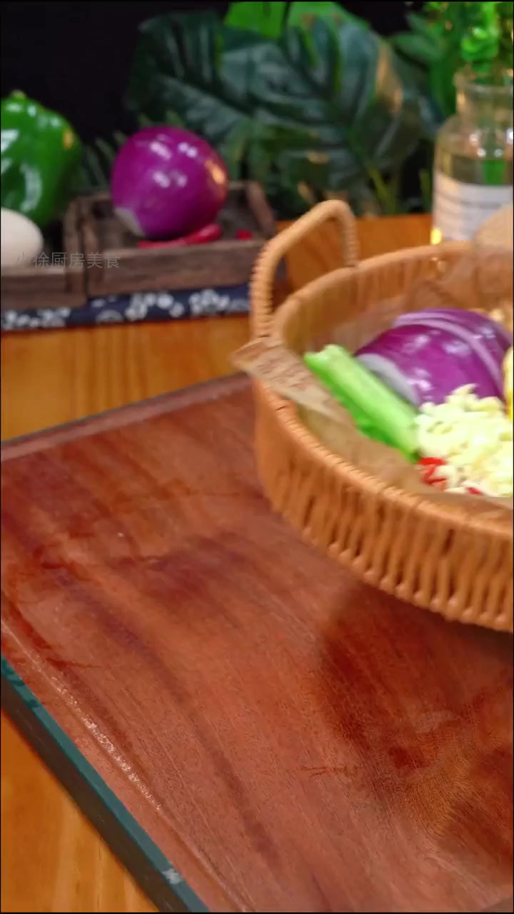 只需一包调料,轻松做出饭店级椒麻手撕鸡!