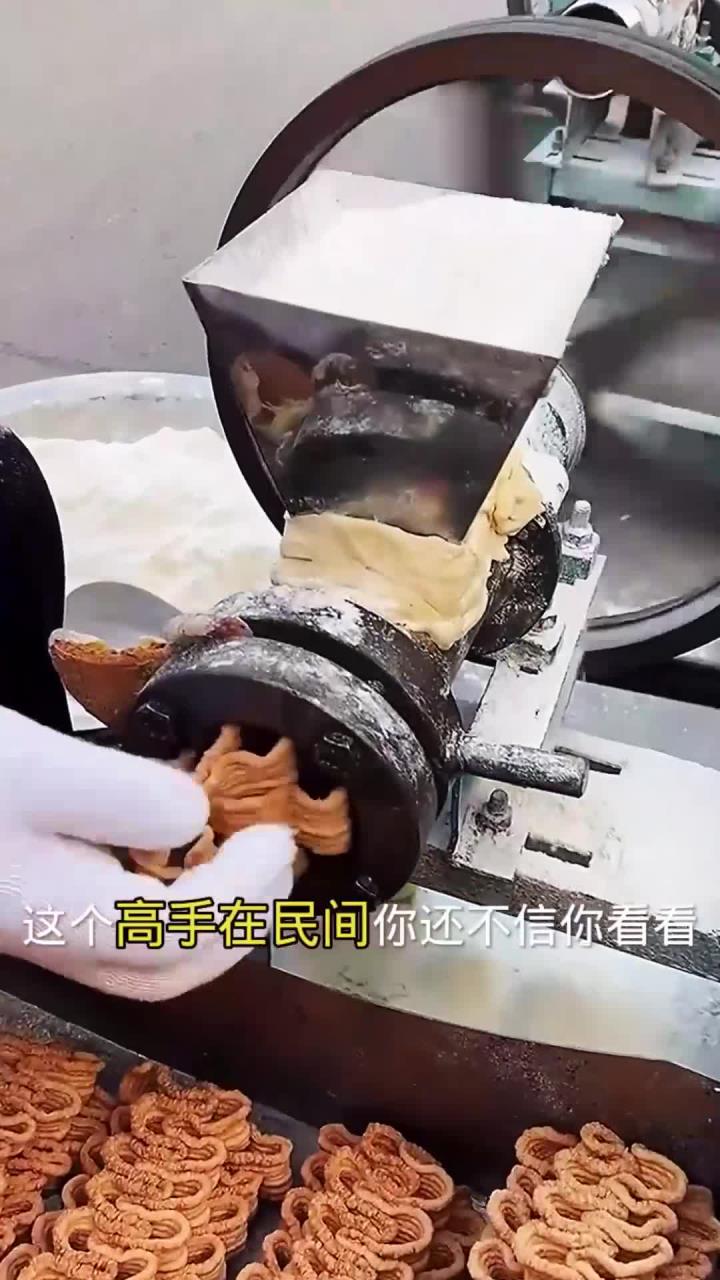 高手在民间,研究的爆米花机器