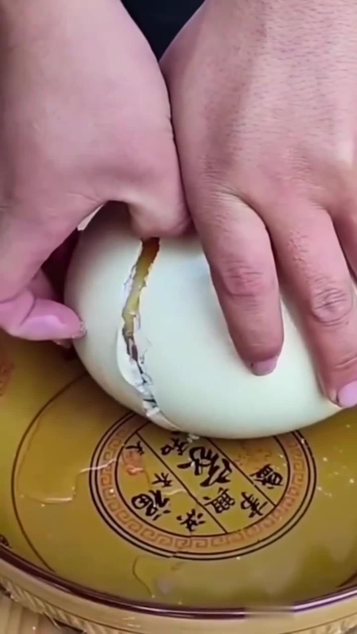 谁家鹅蛋这么大个