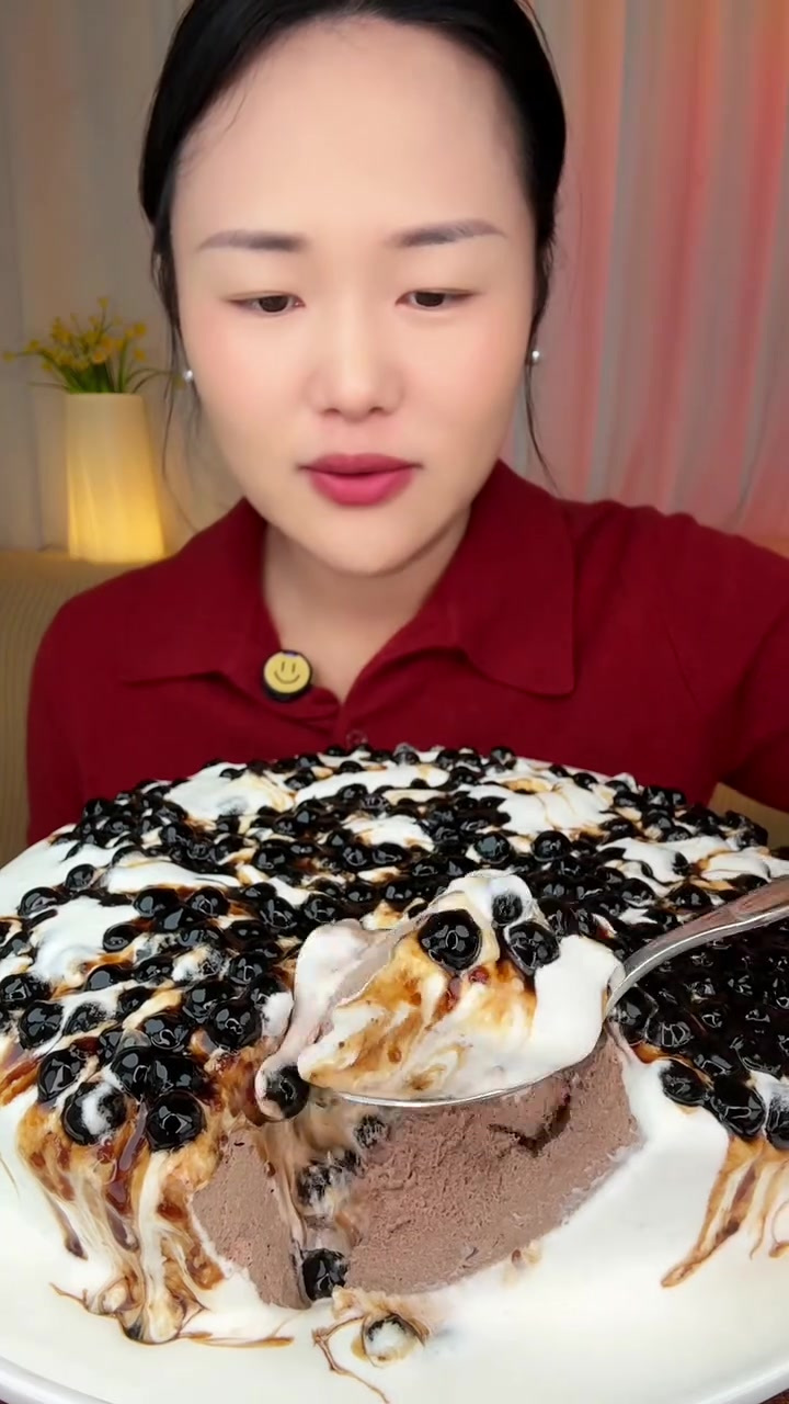 珍珠奶茶爆浆蛋糕哦～特别爱焦糖的味道