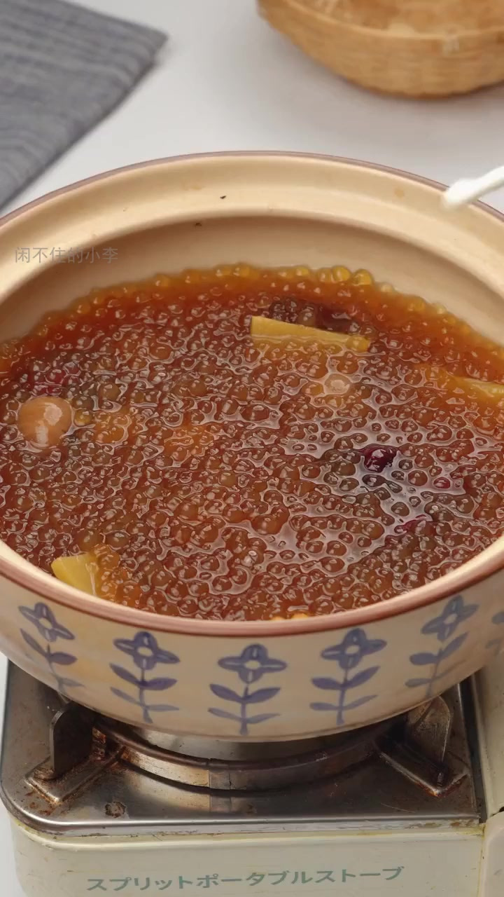 夏日养颜神器:红糖西米露让你红润动人!