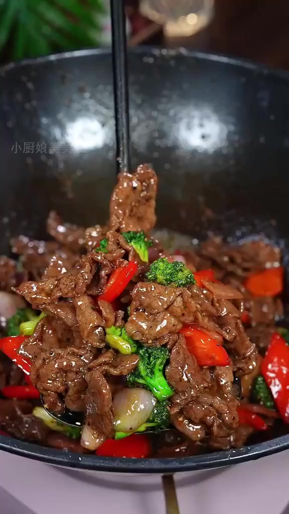 在家也能做出顶级西餐厅的儿童营养牛肉大餐!