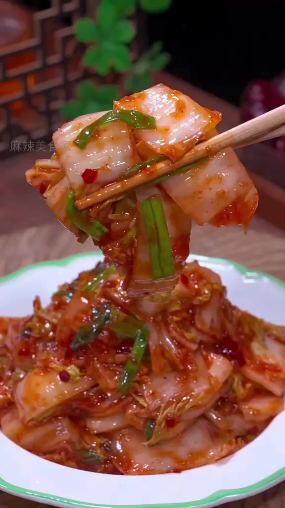 东北秘制辣白菜,在家也能做出地道味!