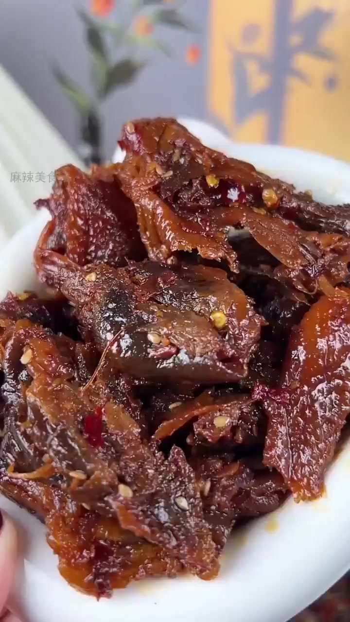 湖南酱板鸭:一口下去,辣到停不下来!