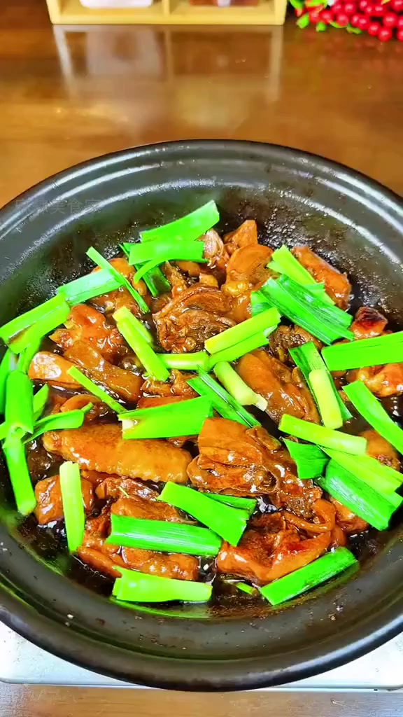 秘密配方大公开!这样做黄焖鸡,全家抢着吃!