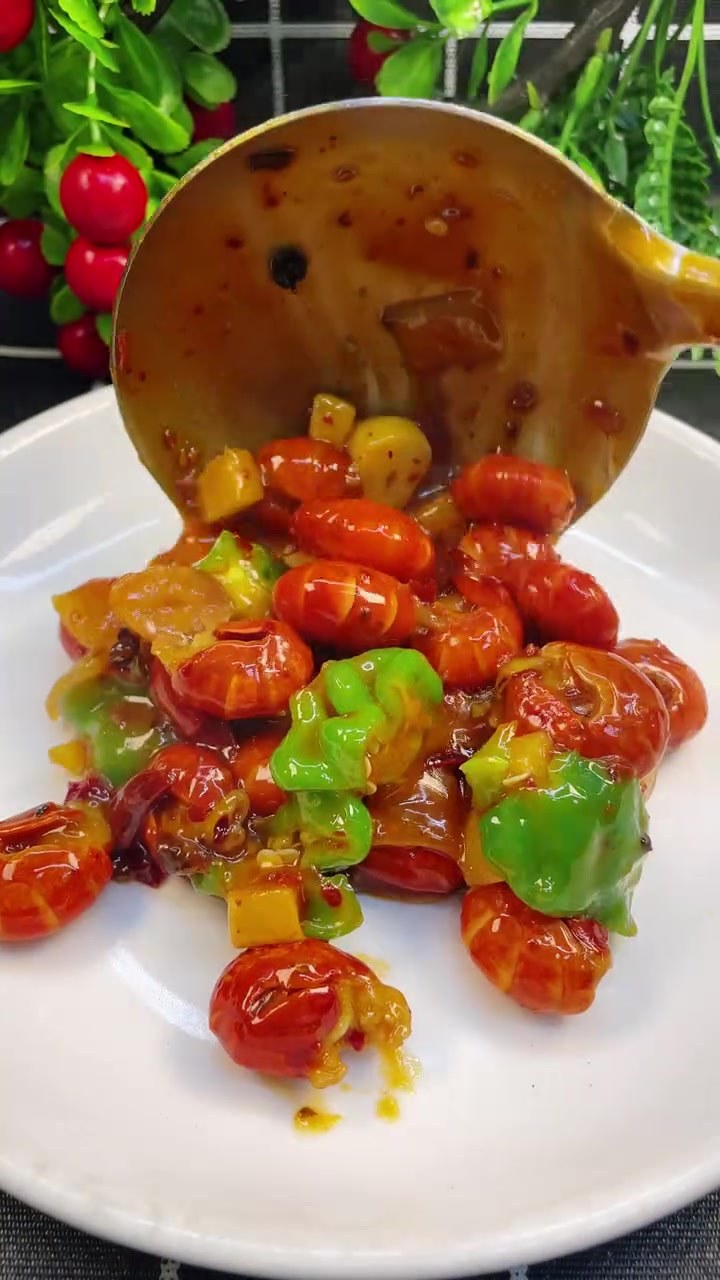 麻辣虾尾的详细做法，今天教给你们