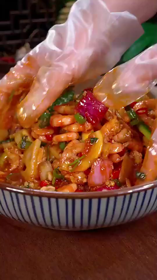 酸辣泰式柠檬虾,开启你的味蕾盛宴