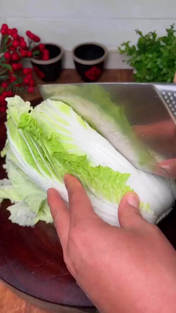 两步搞定朝鲜辣白菜,清脆酸辣超解馋