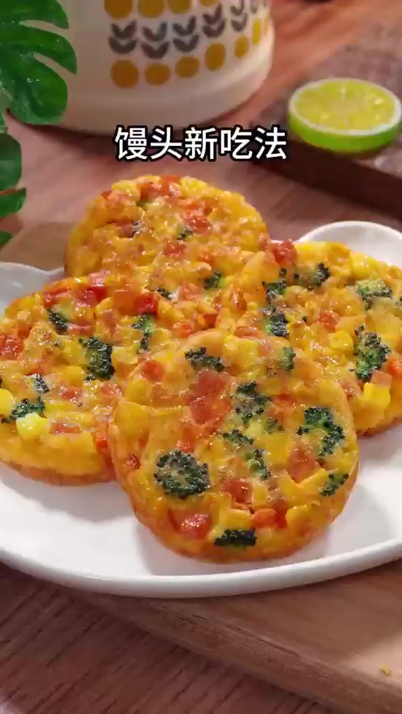 孩子动手做:无糖面包变身营养早餐饼!