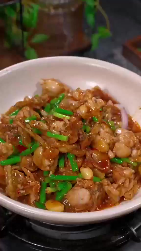 家常牛蛙秘诀:避免老腥,轻松做出饭店风味