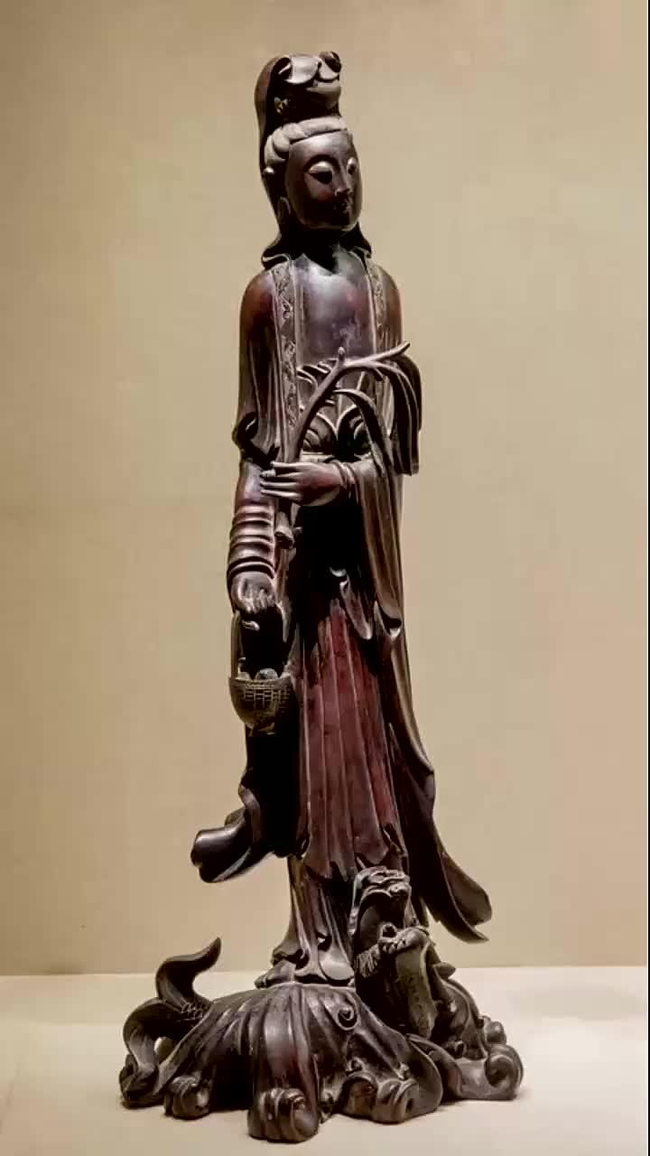 清代红木圆雕鱼篮观音的由来及其马郎妇称谓解析