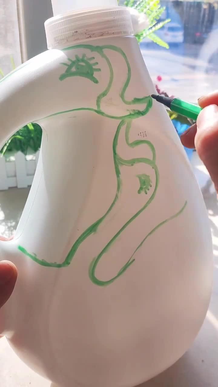 大白鹅花盆教程来了,适合初学者制作,其实我也不会画图案,就是多花时间而已
