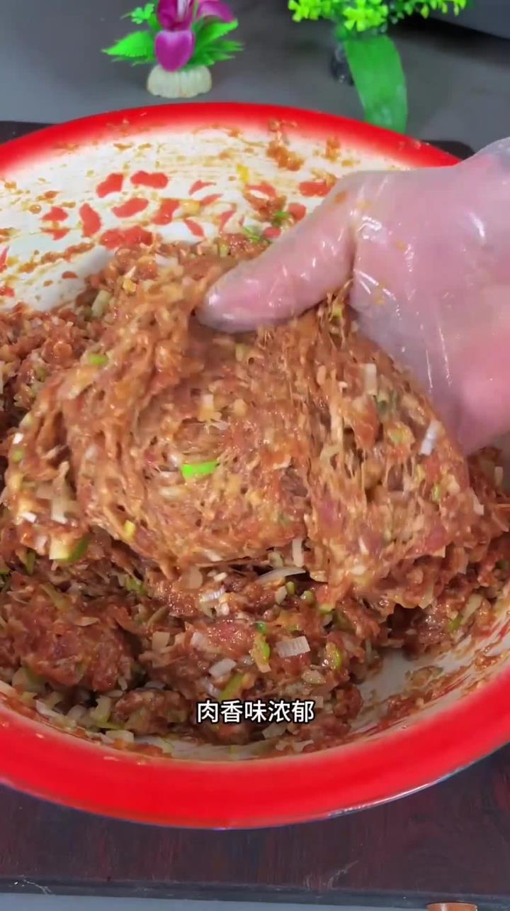 过年想吃饺子饺子馅,你又像我这样做,鲜嫩多汁肉,香味浓郁