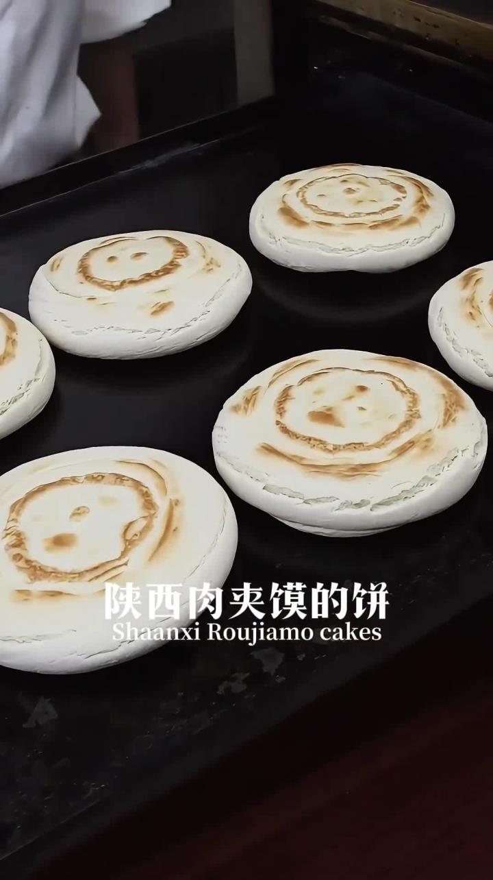 外行吃肉,内行吃饼,肉夹馍到底是肉重要还是馍重要