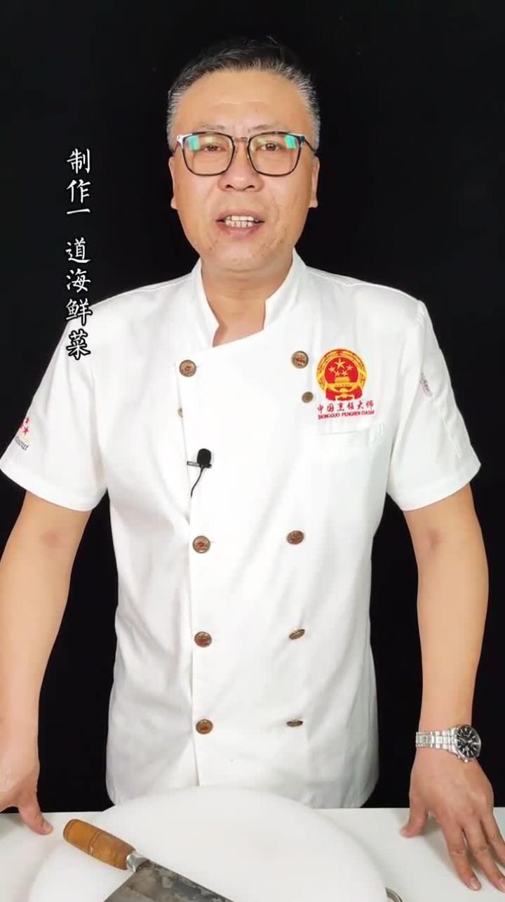 蛤蜊炖蛋,味道鲜美。好吃又好做,还不赶快试试?