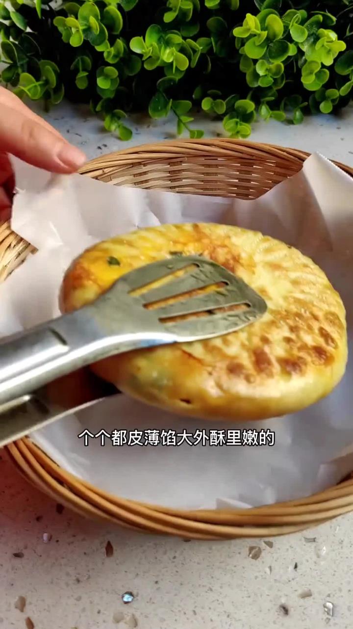 今天做了老家的特色小吃,鸡子粿,个个都皮薄馅大,外酥里嫩特别好吃