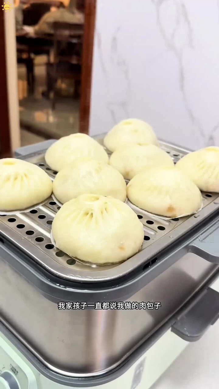 肉包子这样做真的很好吃,面皮非常松软,馅料鲜嫩又多汁