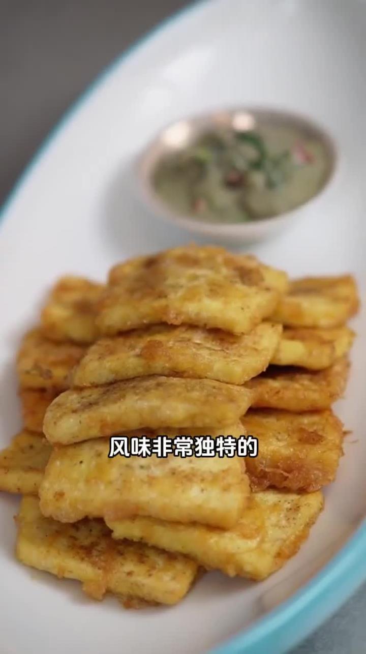 一道好吃好做,有着蛋的鲜香和豆腐的嫩爽的晾煎臭豆腐