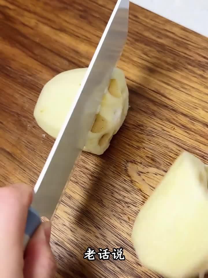 秋藕这样吃胜过肉,六款养生汤饮健康过秋!