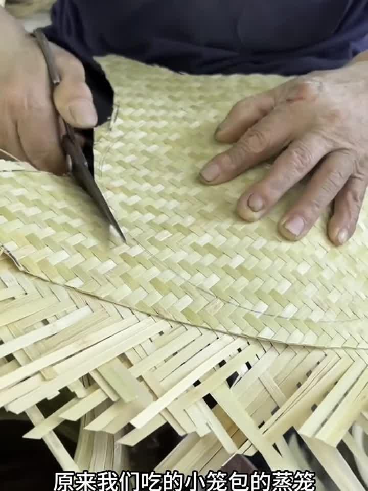 原来这就是我们吃的小笼包,蒸笼制作过程啊