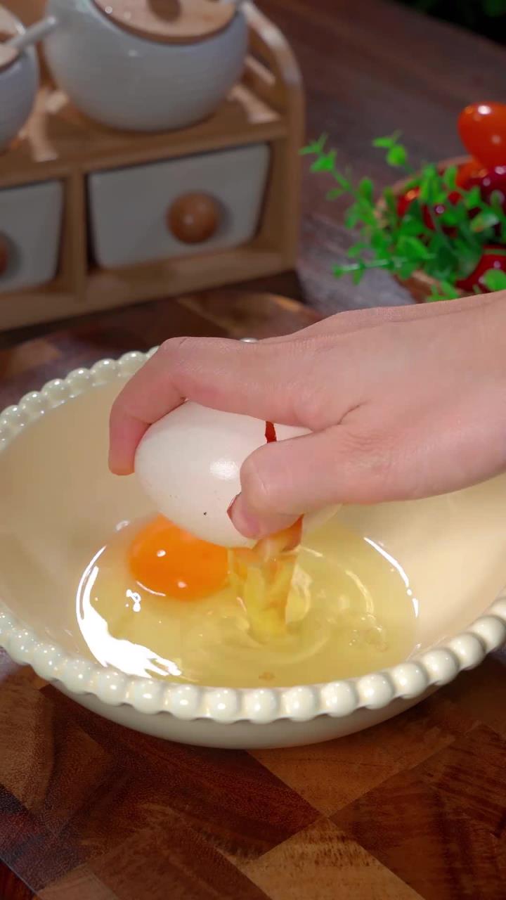 孩子们最爱吃的肉末蒸蛋，鲜香嫩滑，三碗米饭都不够吃