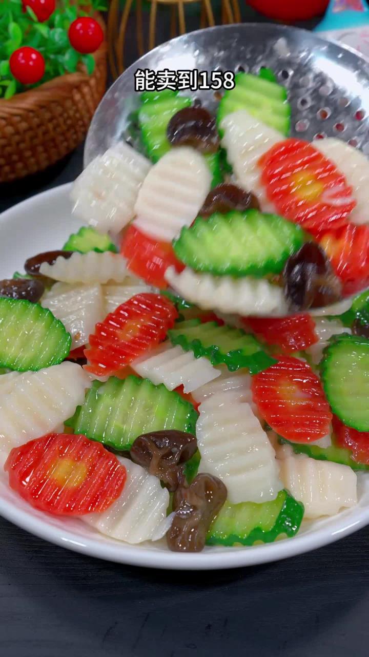 以后炒时蔬就像我这样做，好吃好看还非常的有营养