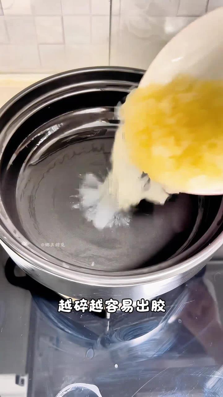夏季来碗木瓜牛奶银耳羹,消暑又养颜!