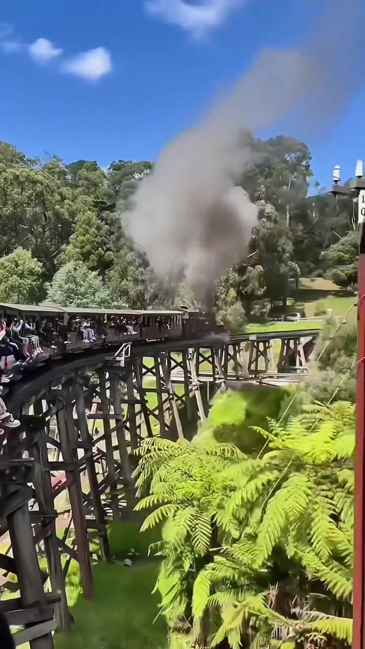 夏季旅游,墨尔本蒸汽小火车体验魔法世界,旅行推荐