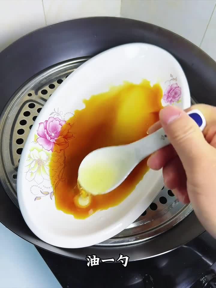 蒸鸡蛋这样做,营养又美味,简单几步就搞定!