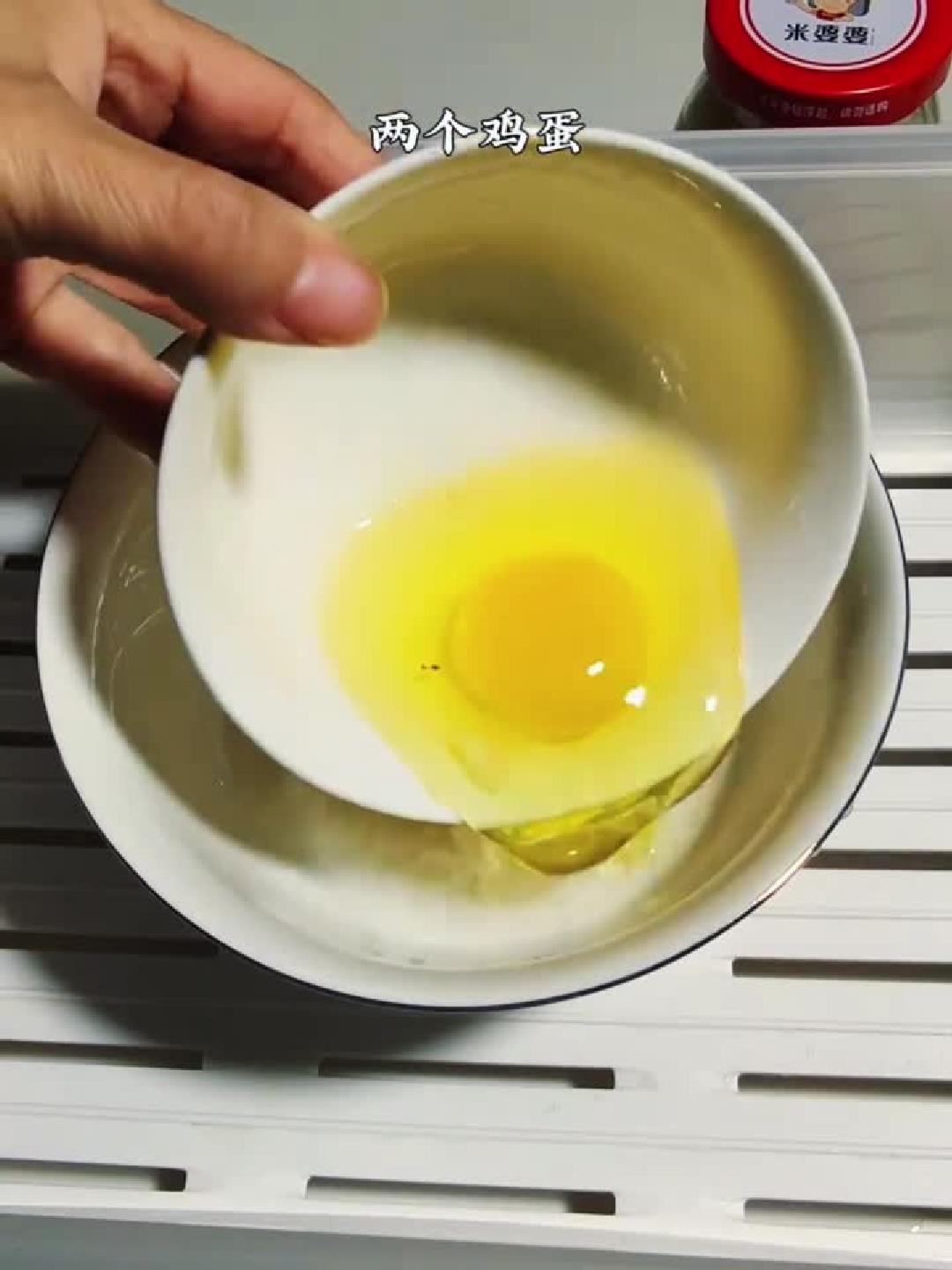 一碗酒酿蒸蛋喝出好气色,红润透亮显年轻!